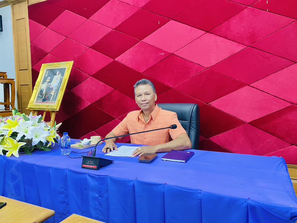 นายอภิชาติ  สวัสดี นายกเทศมนตรีตำบลเคียนซา พร้อมด้วย คณะผู้บริหาร หัวหน้าส่วนราชการ ปลัด-รองปลัดเทศบาล ผู้บริหารองค์กรปกครองส่วนท้องถิ่น  ท้องถิ่นอำเภอ  พัฒนาการอำเภอ ตัวแทนชมรมกำนัลผู้ใหญ่บ้าน สภ.เคียนซา สกร.อำเภอเคียนซา ผู้นำชุมชน และผู้ที่เกี่ยวข้องร่วมประชุม โครงการจัดงานเทศกาลจันทน์กะพ้อบานที่เคียนซา สุราษฎร์ธานี ประจำปี 2567 ซึ่งจะกำหนดจัดงาน เทศกาลจันทน์กะพ้อบานที่เคียนซา สุราษฎร์ธานี ประจำปี 2567 
🔰ระหว่างวันที่ 8 มีนาคม 2567 - 9 มีนาคม 2567 ณ ริมเขื่อนท่าน้ำวัดเพ็งประดิษฐาราม โดยนายสันติ บุญรอด นายอำเภอเคียนซา เป็นประธานการประชุม ณ ห้องประชุมจันทน์กะพ้อ เทศบาลตำบลเคียนซา