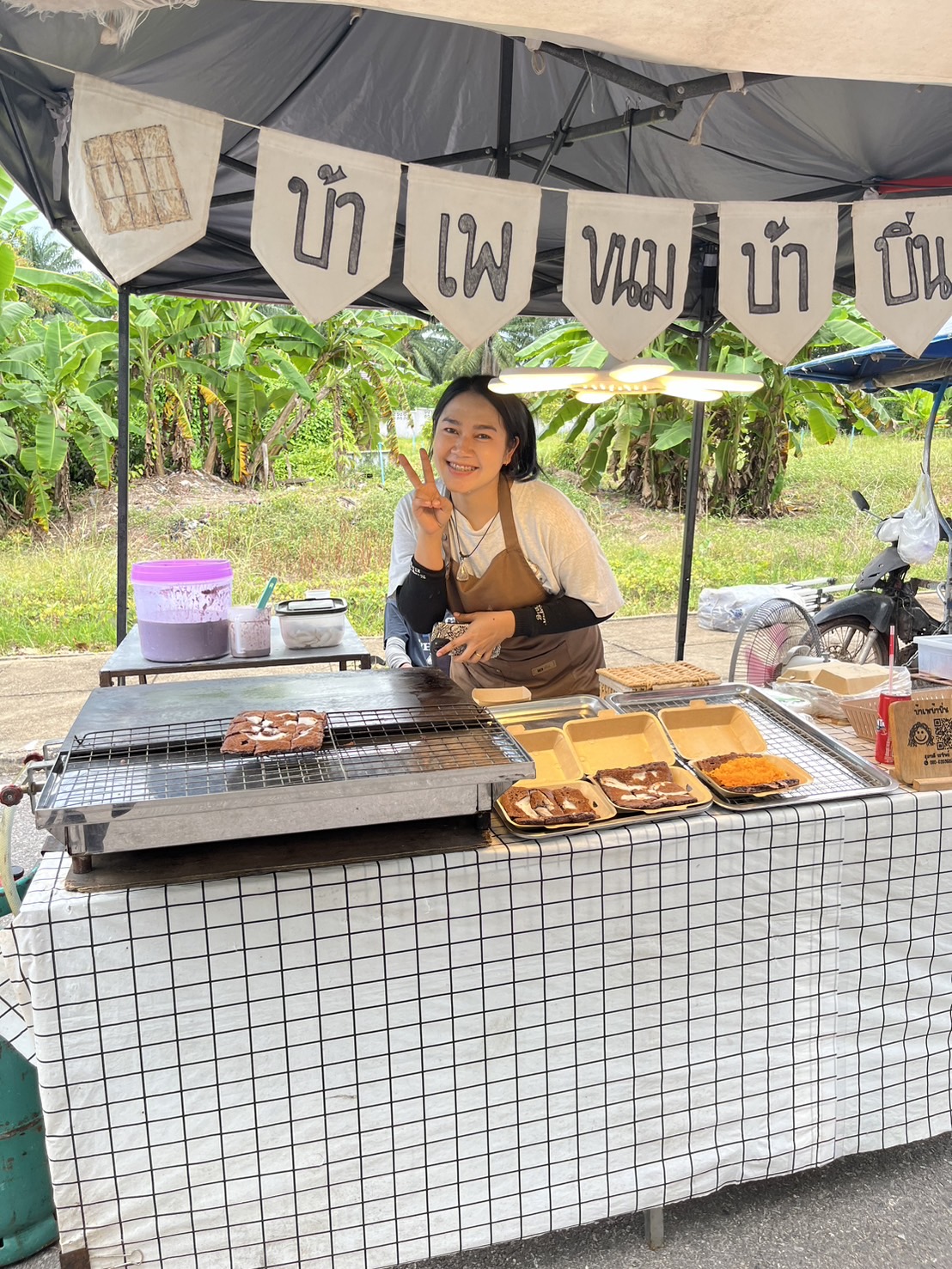 👉👉 เริ่มแล้ว  “ตลาดนัดท้องถิ่นสีเขียว 
“หลาดสวนจันทน์” 
📌ทุกวันพฤหัสบดี ตั้งแต่เวลา 15.00 น. เป็นต้นไป ณ บริเวณสวนสาธารณะกะพ้อจันทน์ ตำบลเคียนซา อำเภอเคียนซา จังหวัดสุราษฎร์ธานี  
✅มีทั้งสินค้าประเภทผลิตภัณฑ์อาหาร เครื่องดื่ม พืช ผัก ผลไม้ เครื่องแต่งกาย ของใช้ ของที่ระลึก ให้เลือกสรรมากมาย