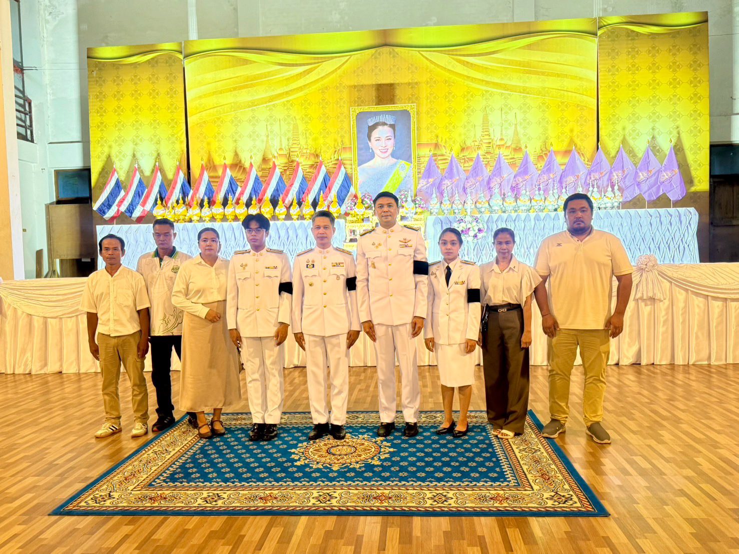 เข้าร่วมพิธีถวายเครื่องราชสักการะและวางพานพุ่ม และพิธีจุดเทียนชัยถวายพระพรชัยมงคล แด่ สมเด็จพระนางเจ้าฯ พระบรมราชินี เนื่องในโอกาสพระราชพิธีมหามงคลเฉลิมพระชนมพรรษา 4 รอบ 3 มิถุนายน 2569