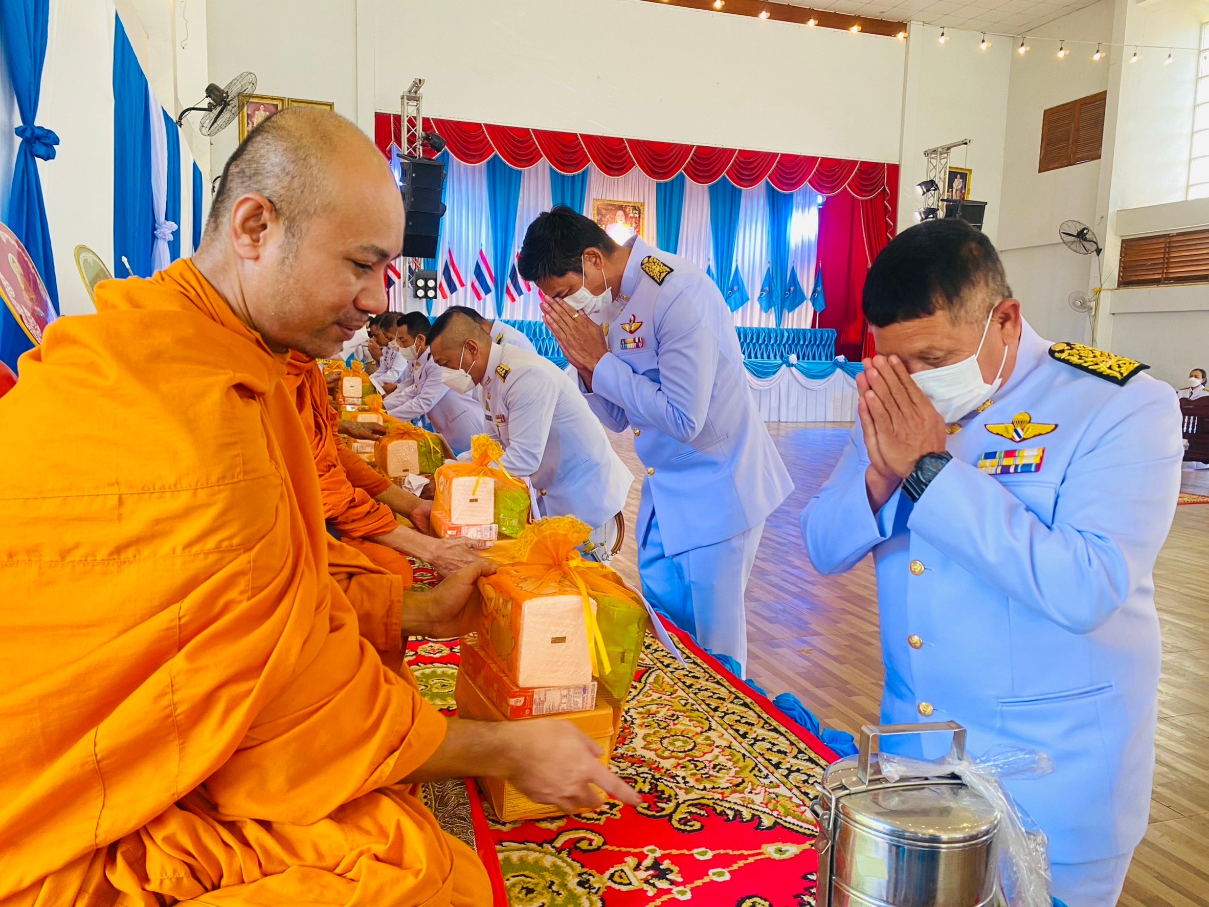 วันเสาร์ที่ 12 สิงหาคม พ.ศ.  2566 เวลา 07.30 น.นายอภิชาติ สวัสดี นายกเทศมนตรีตำบลเคียนซา เข้าร่วมพิธีทำบุญตักบาตรถวายพระราชกุศล กิจกรรมเฉลิมพระเกียรติสมเด็จพระนางเจ้าสิริกิติ์ พระบรมราชินีนาถ พระบรมราชชนนีพันปีหลวง เนื่องในโอกาสมหามงคลเฉลิมพระชนมพรรษา 91 พรรษา 12 สิงหาคม 2566 ณ ศาลาประชาคมอำเภอเคียนซา จังหวัดสุราษฎร์ธานี